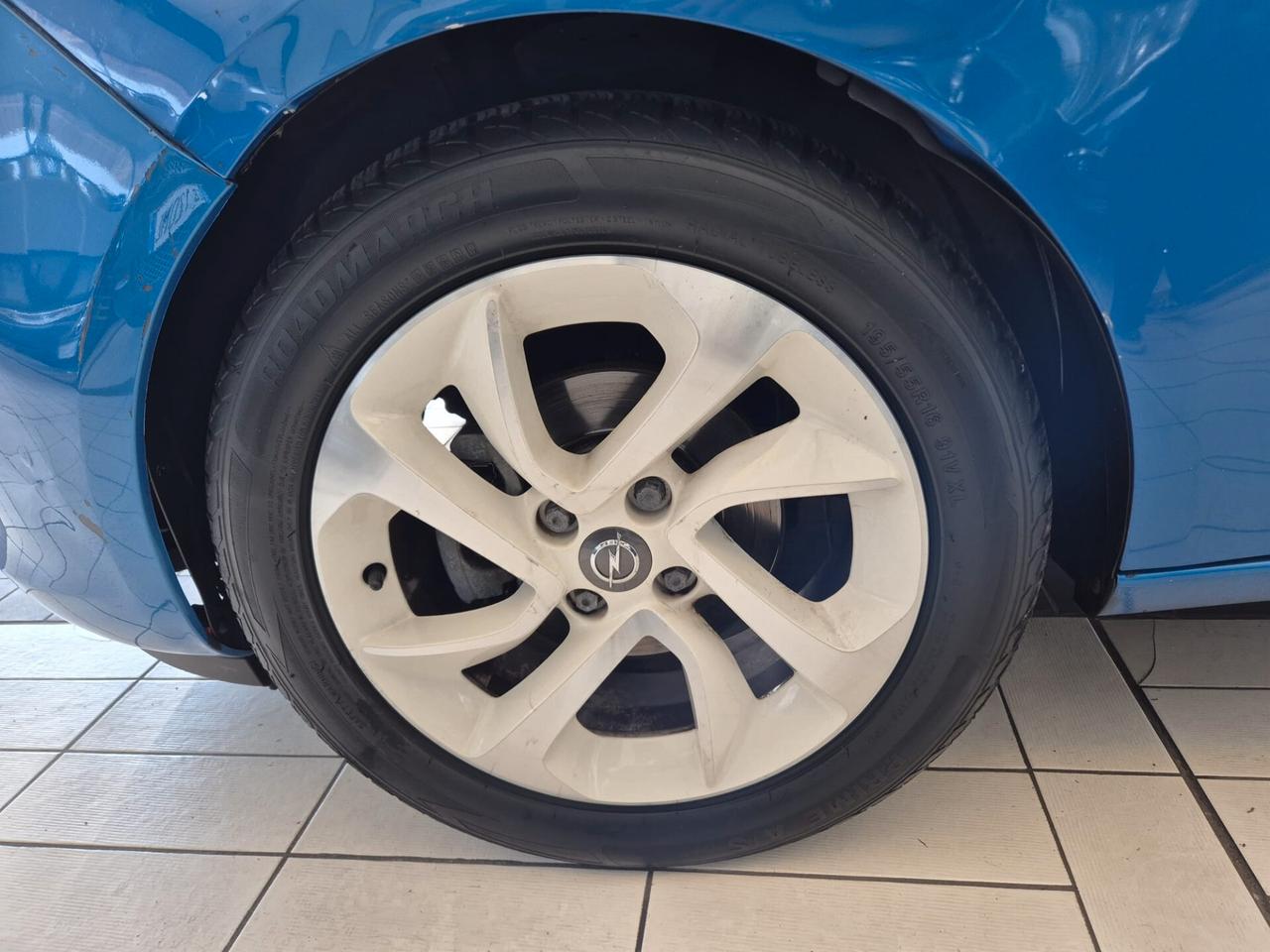 Opel Adam 1.4 87 CV GPL Tech Air