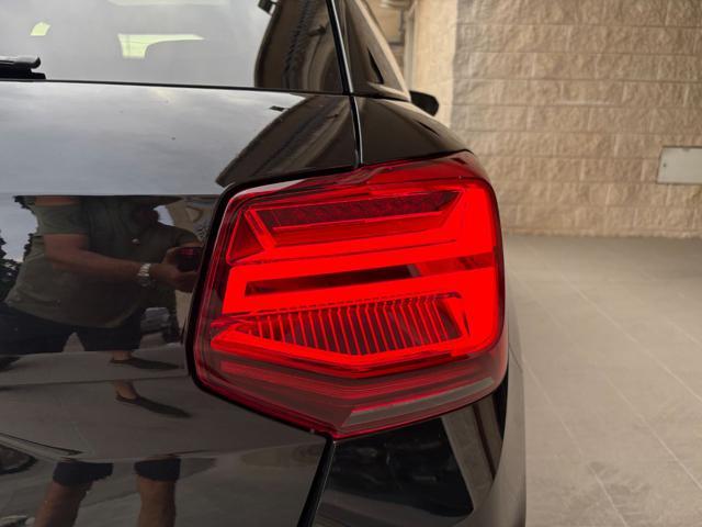 AUDI Q2 30 TDI S tronic S line Edition Identity Black