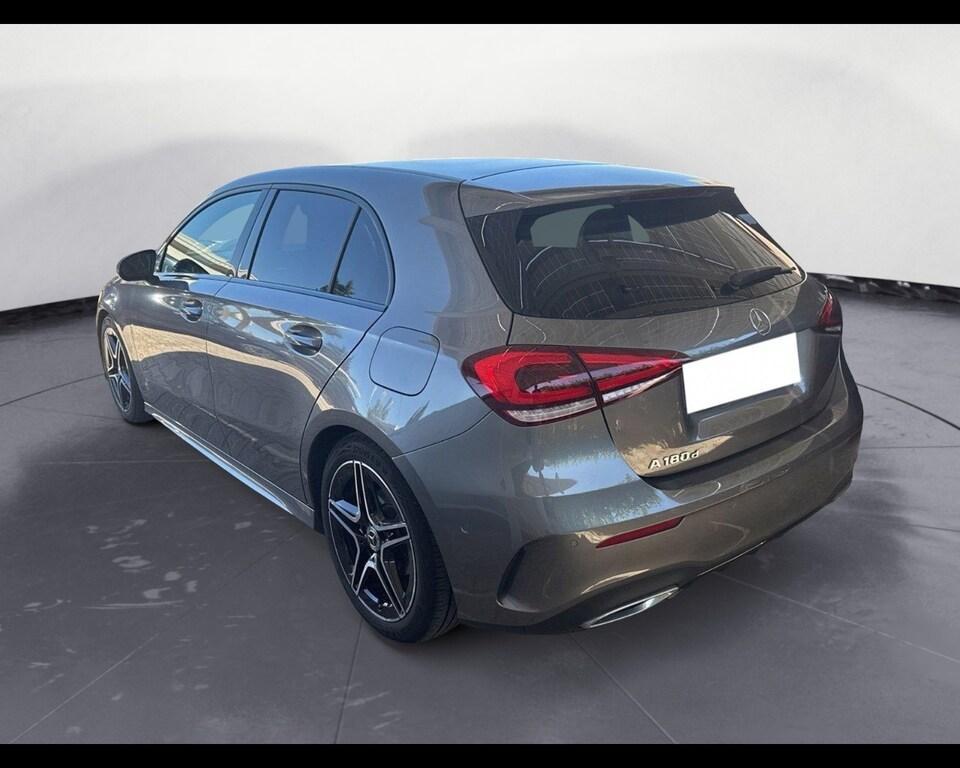 Mercedes Classe A 180 180 D Premium 8G-DCT