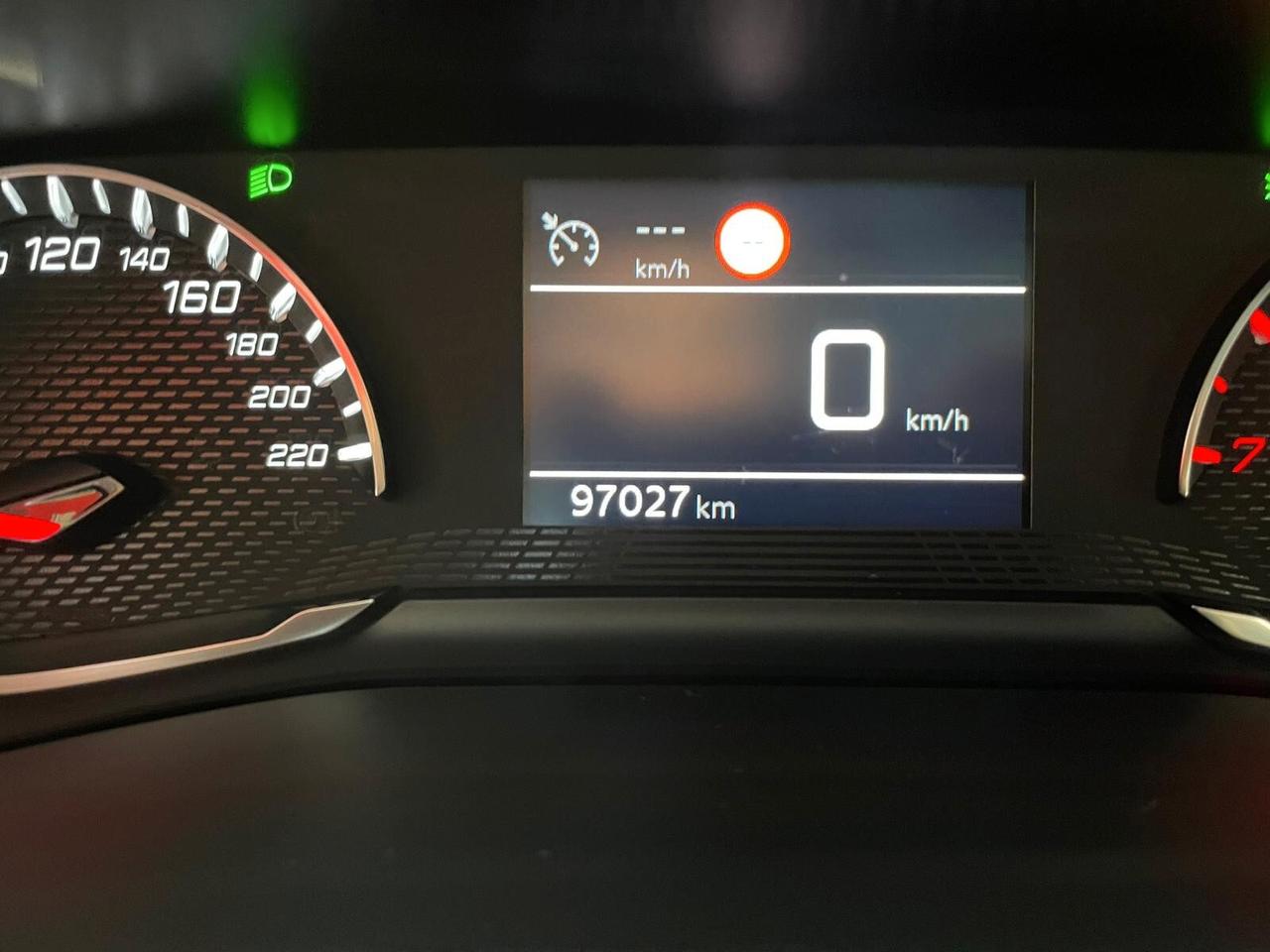 PEUGEOT 208 1.2 ACTIVE PACK 75cv
