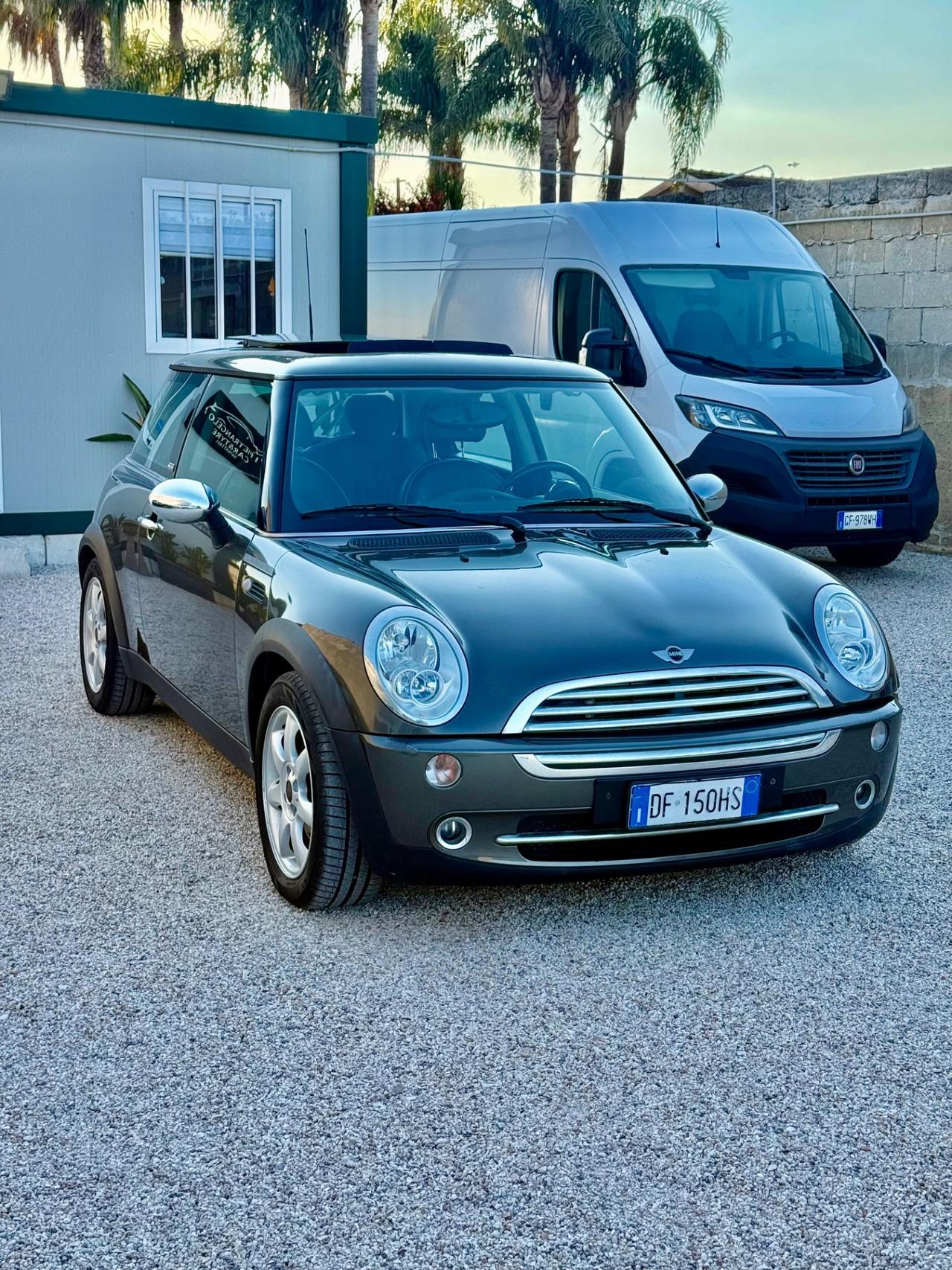 Mini 1.6 16V One Park Lane