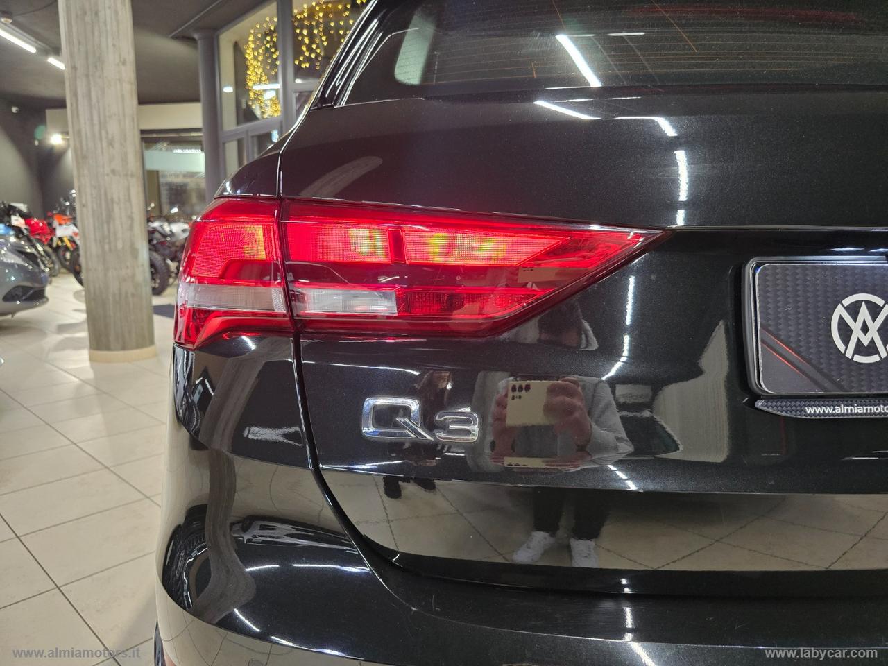 AUDI Q3 35 TDI S tronic