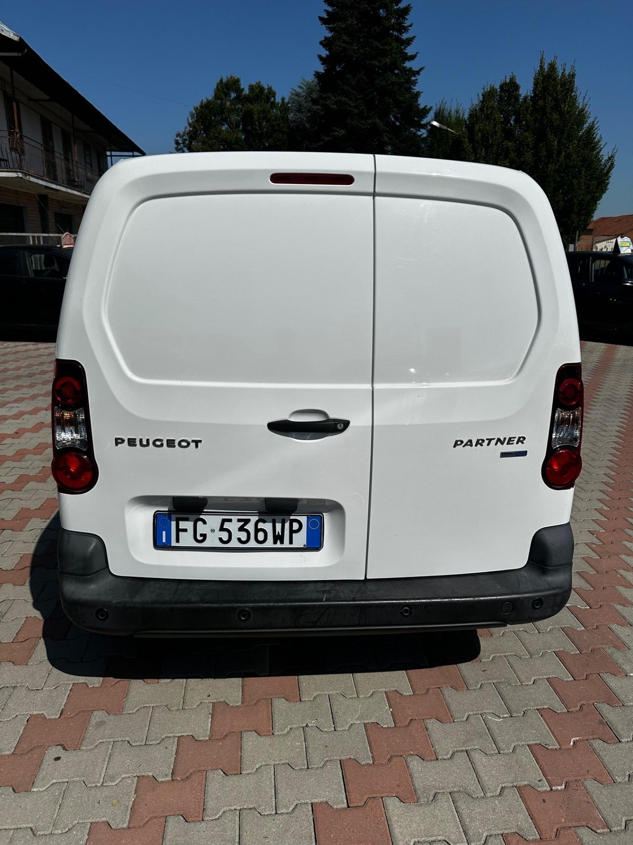 Peugeot Partner BlueHDi 75 L1 Furgone Pro