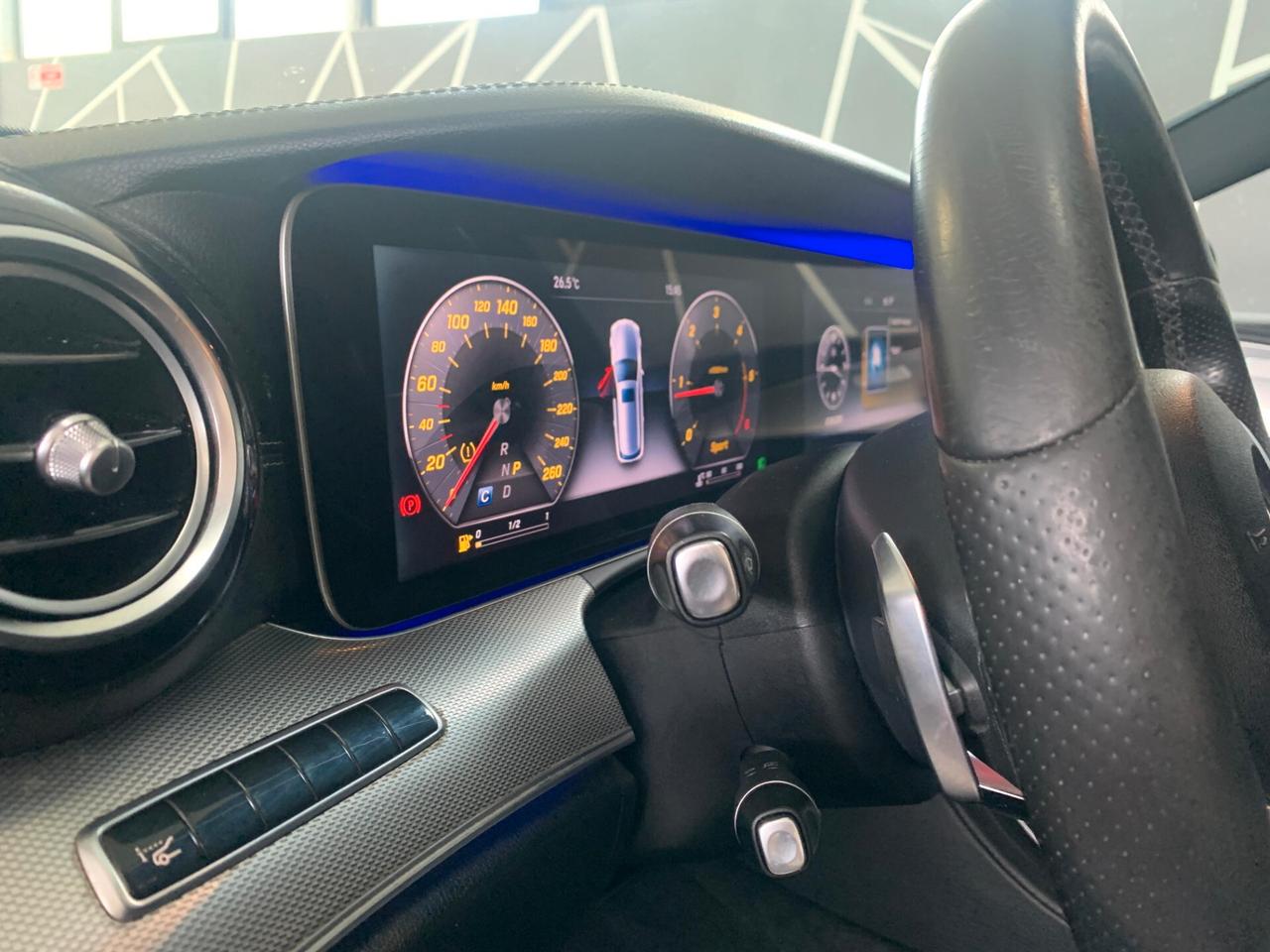 Mercedes-benz E 220 d Auto Premium Plus