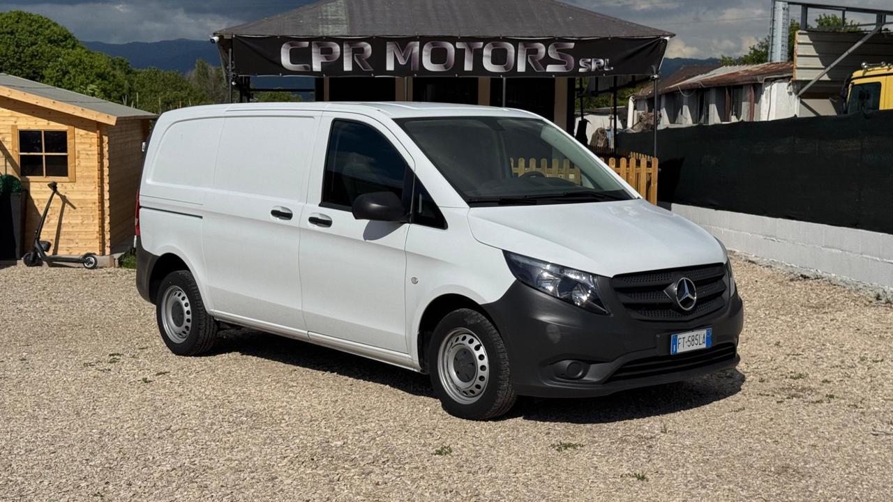 Mercedes-benz V 220 d Sport Long