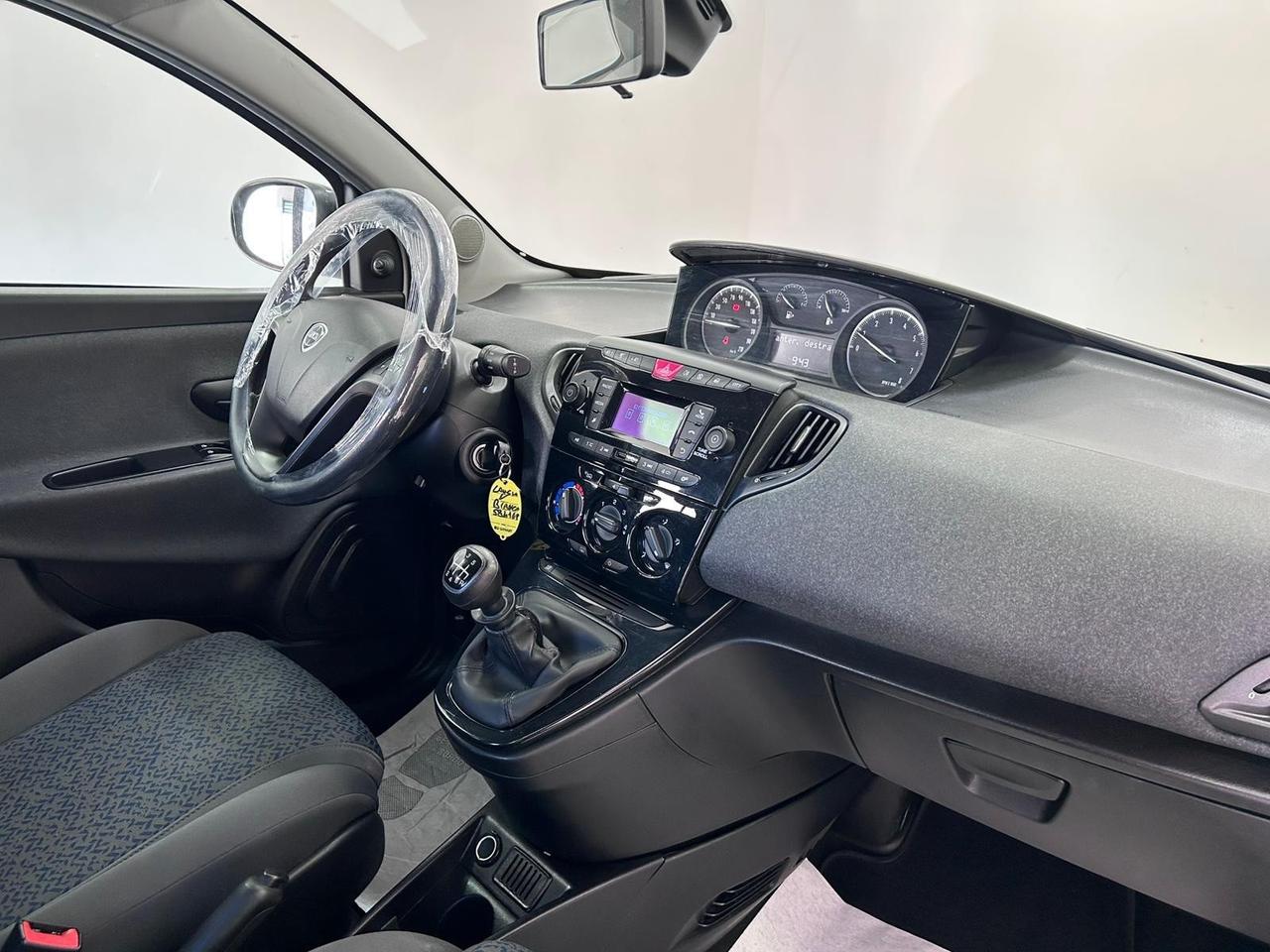 Lancia Ypsilon 1.0 FireFly 5 porte S&S Hybrid-GARANTITA-2022