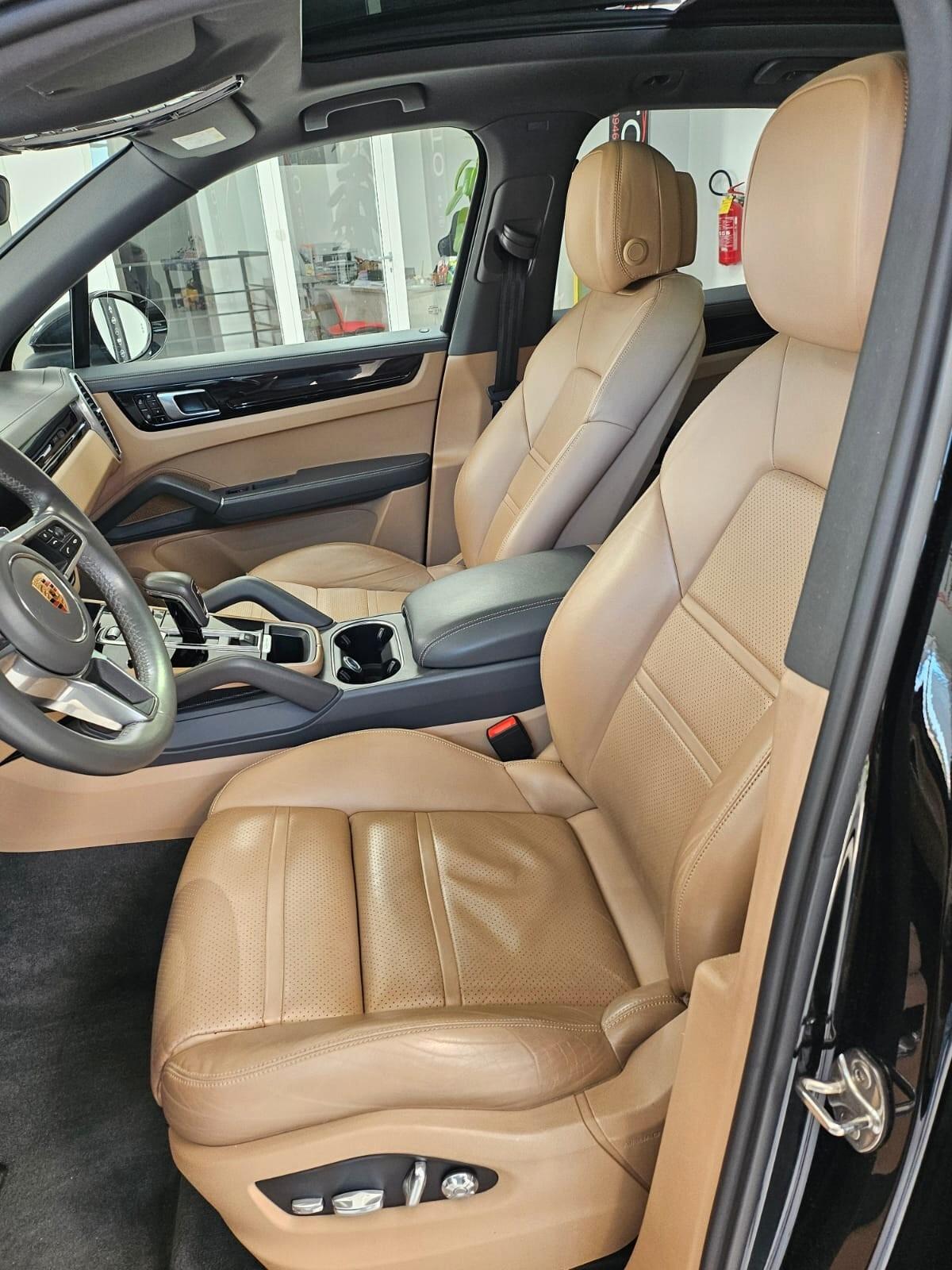 Porsche Cayenne 3.0 V6