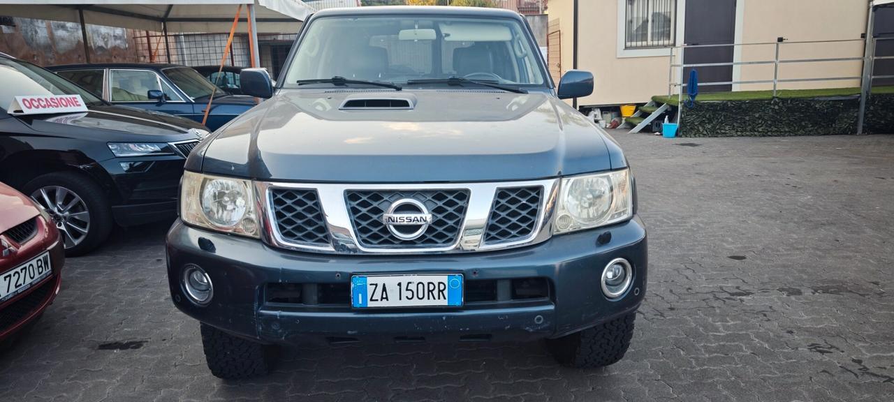 Nissan Patrol 3.0 TD Di 5 porte Luxury Wagon
