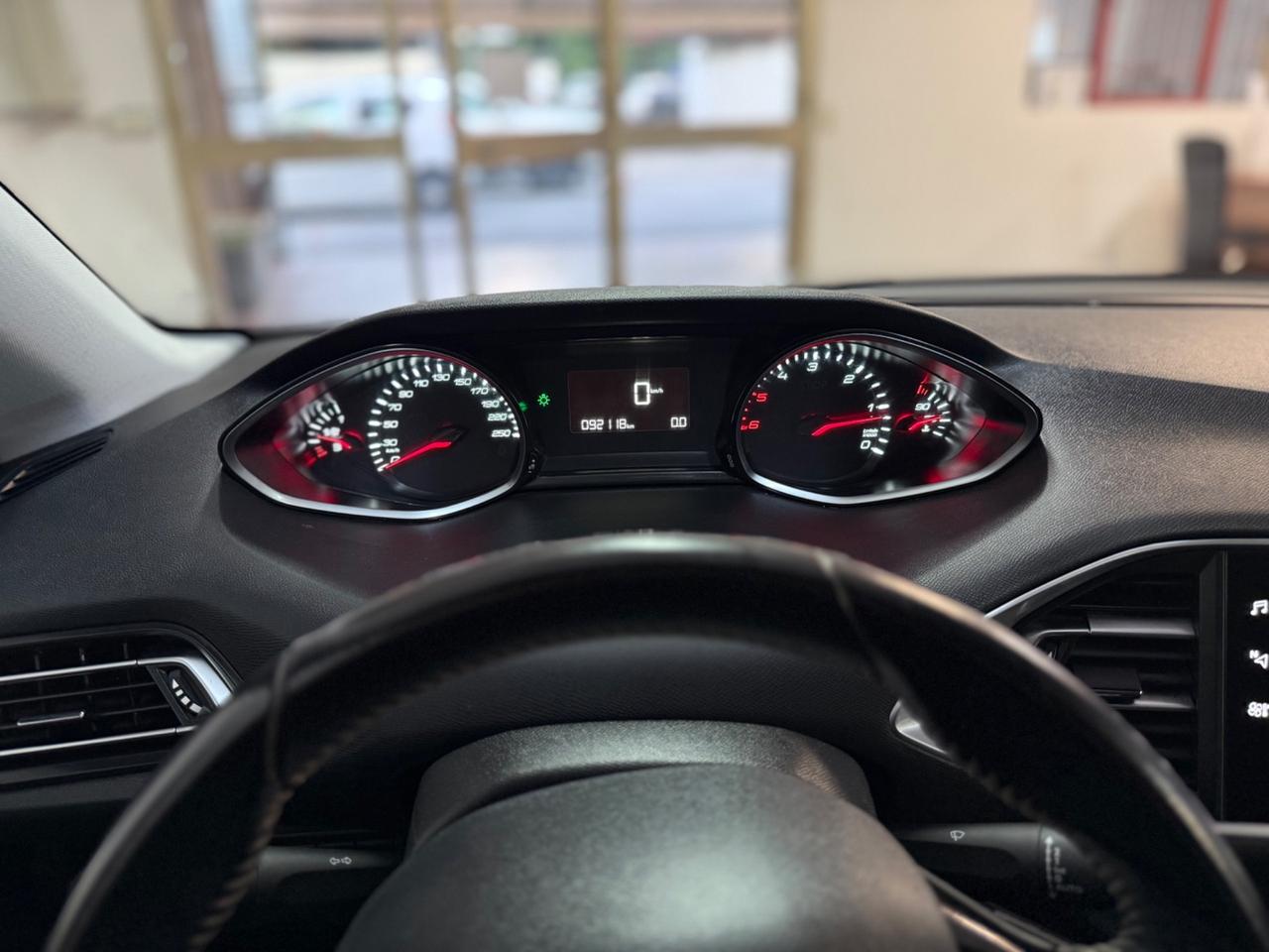 Peugeot 308 BlueHDi 100 S&S SW Business