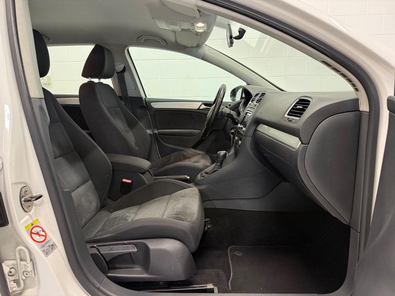 Volkswagen Golf 1.6 TDI DPF DSG 5p. Highline