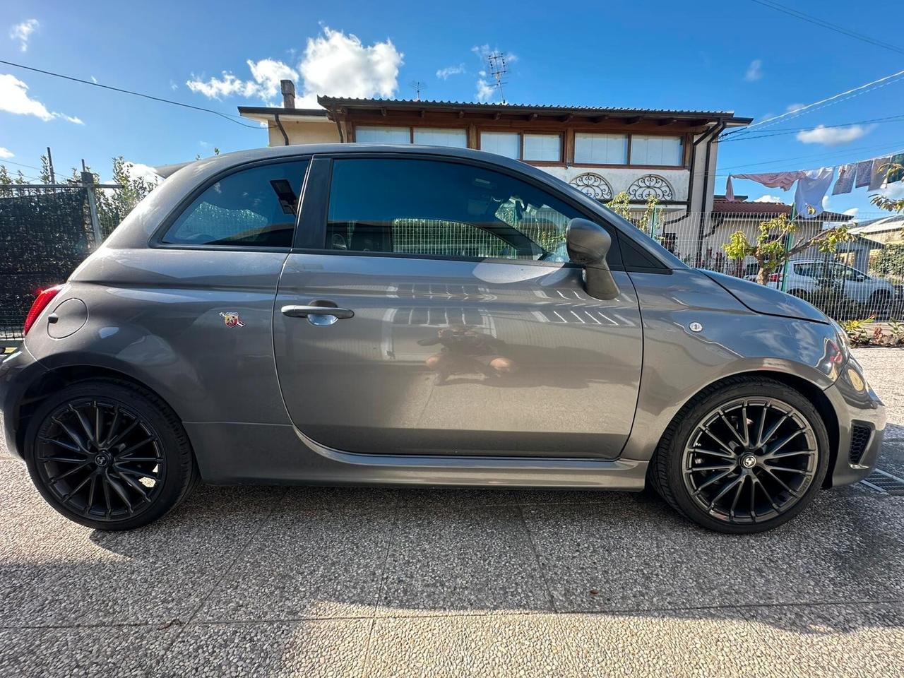 Abarth 595 1.4 Turbo T-Jet 165 CV