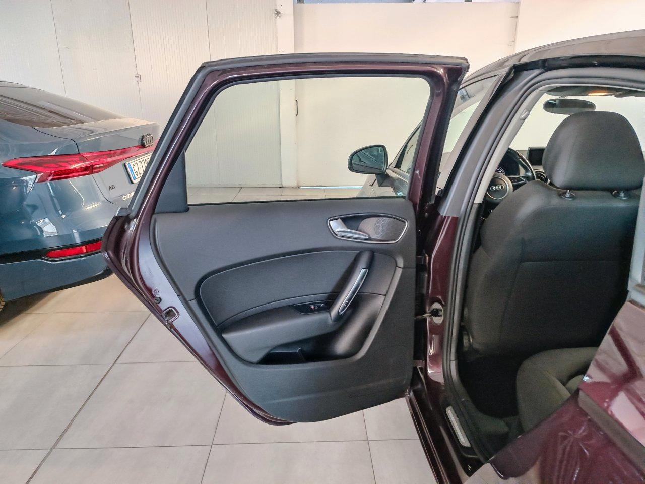 Audi A1 Sportback 1.4 tdi Metal s-tronic