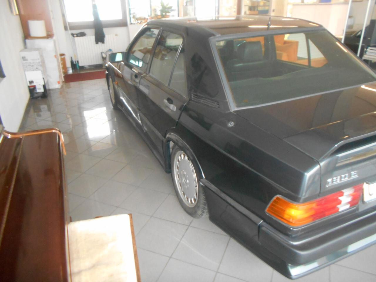 Mercedes-benz 190 2.3 E-16