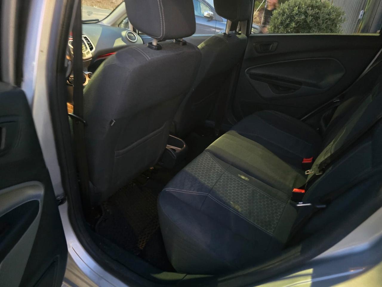 Ford Fiesta Ikon 1.4 TDCi 70CV 5p. Business