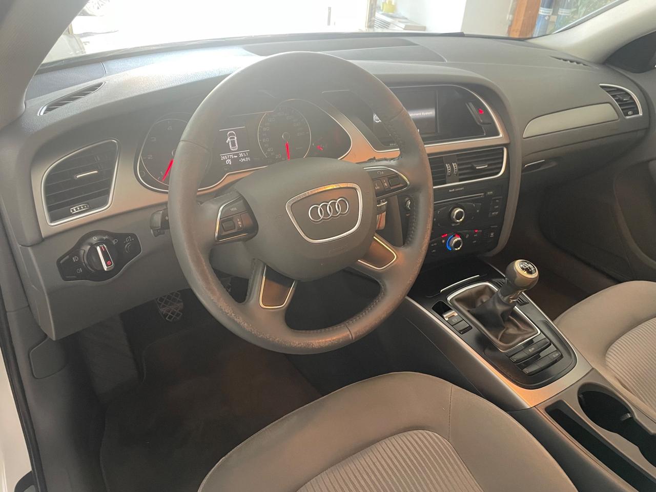 AUDI A4 AVANT 2.0 TDI 150 CV BUSINESS