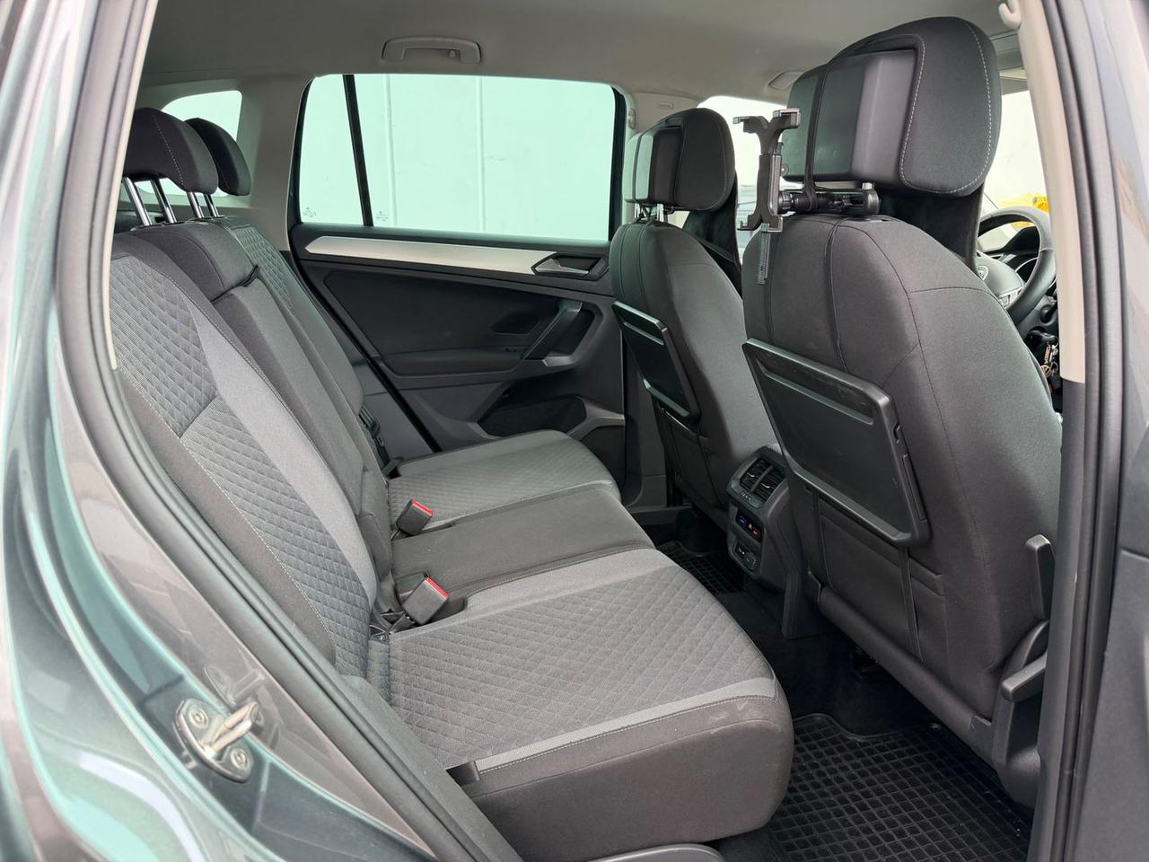 Volkswagen Tiguan 1.6 TDI Busines #11515