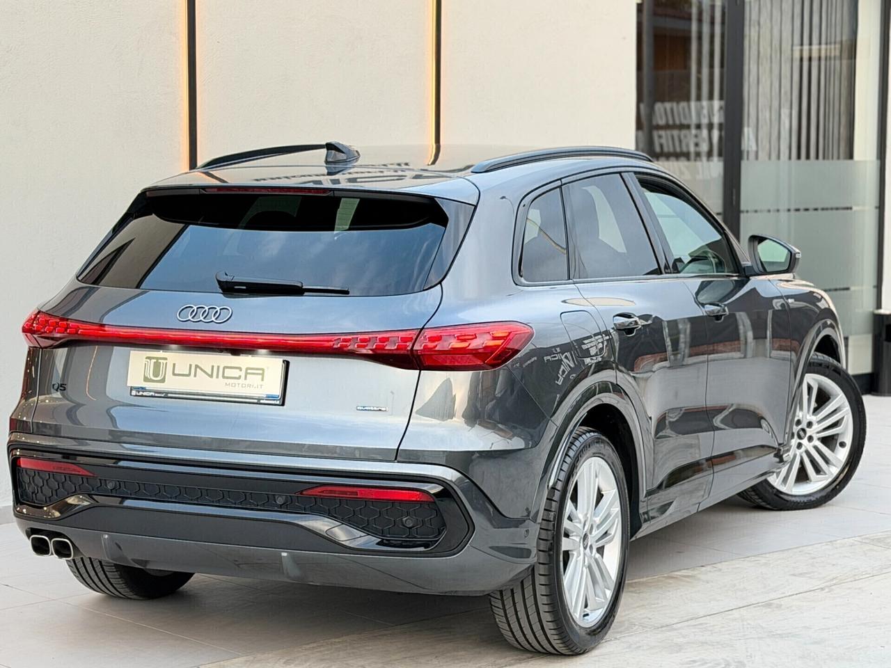 Audi Q5 SUV 2.0 TDI mhev S Line QUATTRO 204cv S-Tronic UNICO PROPRIETARIO IVA ESPOSTA PROMO FINANZIAMENTO