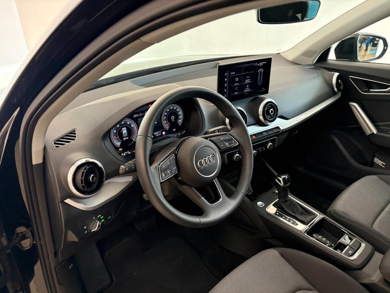 Audi Q2 35 1.5 tfsi S line edition s-tronic