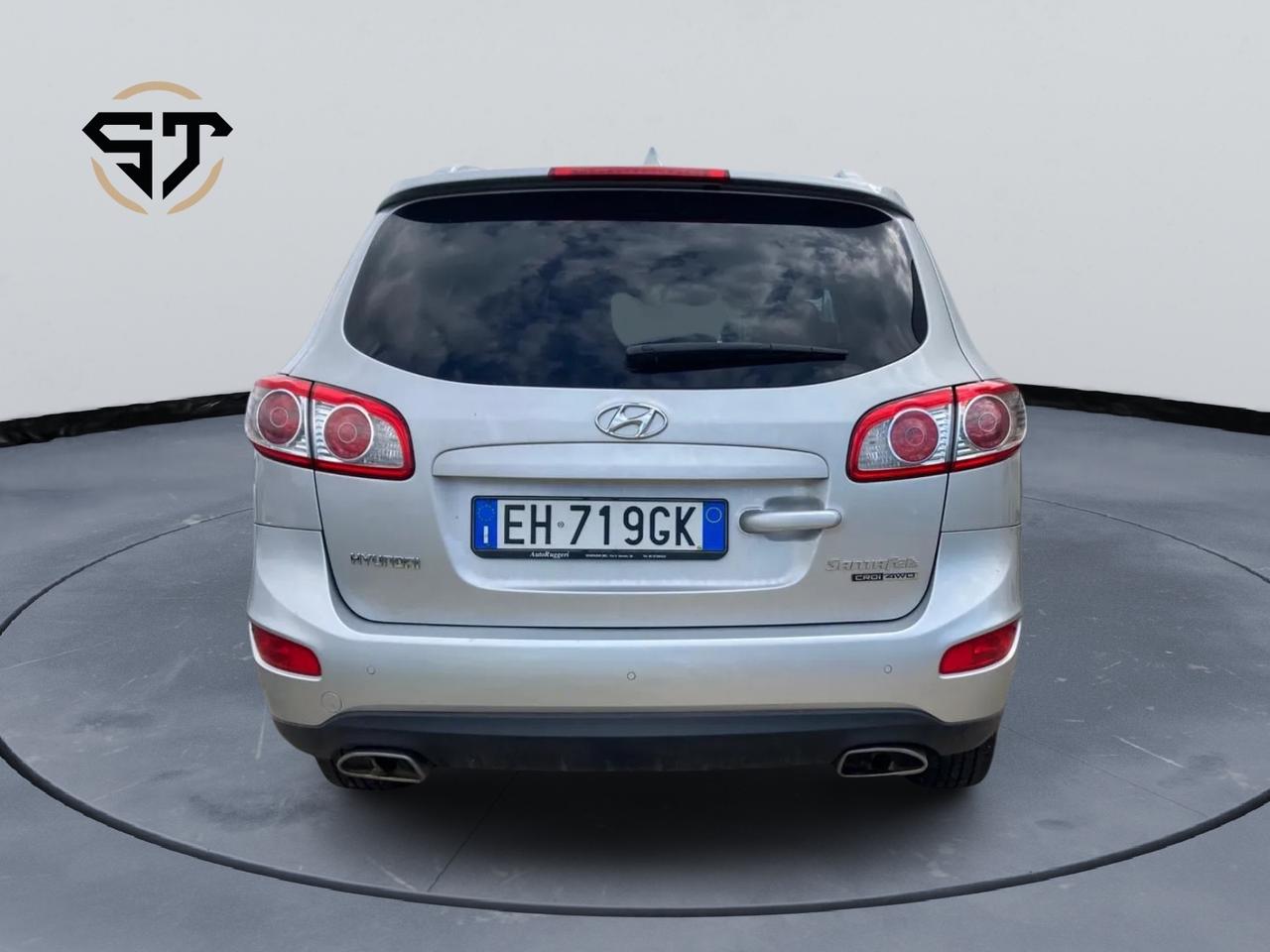 Hyundai Santa Fe 2.2 CRDi VGT 4WD AUTOM 7 POSTI