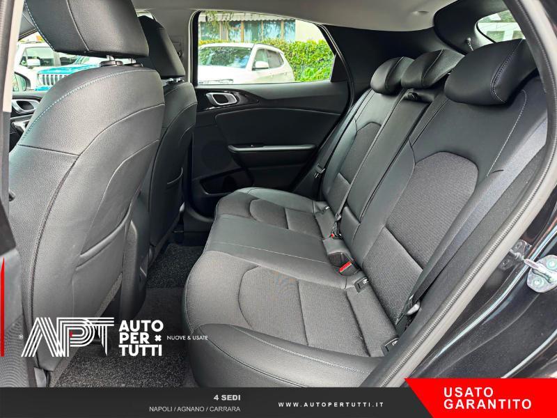 Kia Xceed XCeed 1.0 t-gdi Gpl Business 94cv mt