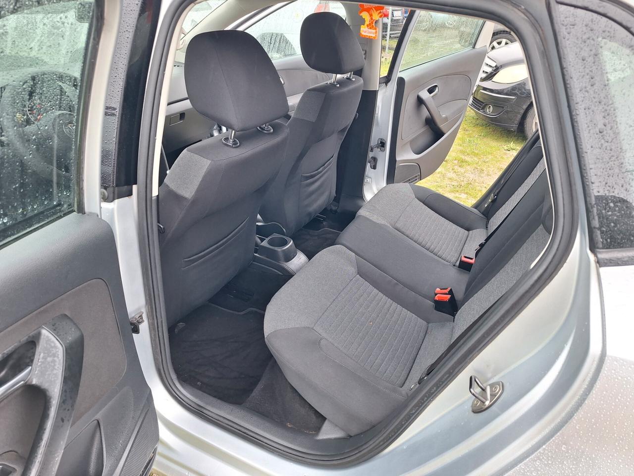 Volkswagen Polo 1.4 5 porte Highline 6 MESI GARANZIA NEOPATENTATI UNICOPROPIETARIO NAVI EURO5