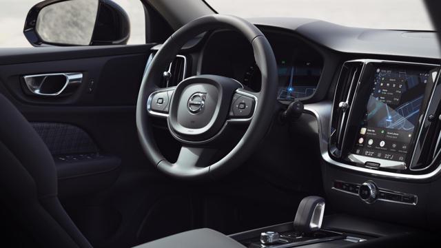 VOLVO V60 B4 (Benzina) CORE AUTOMATICA