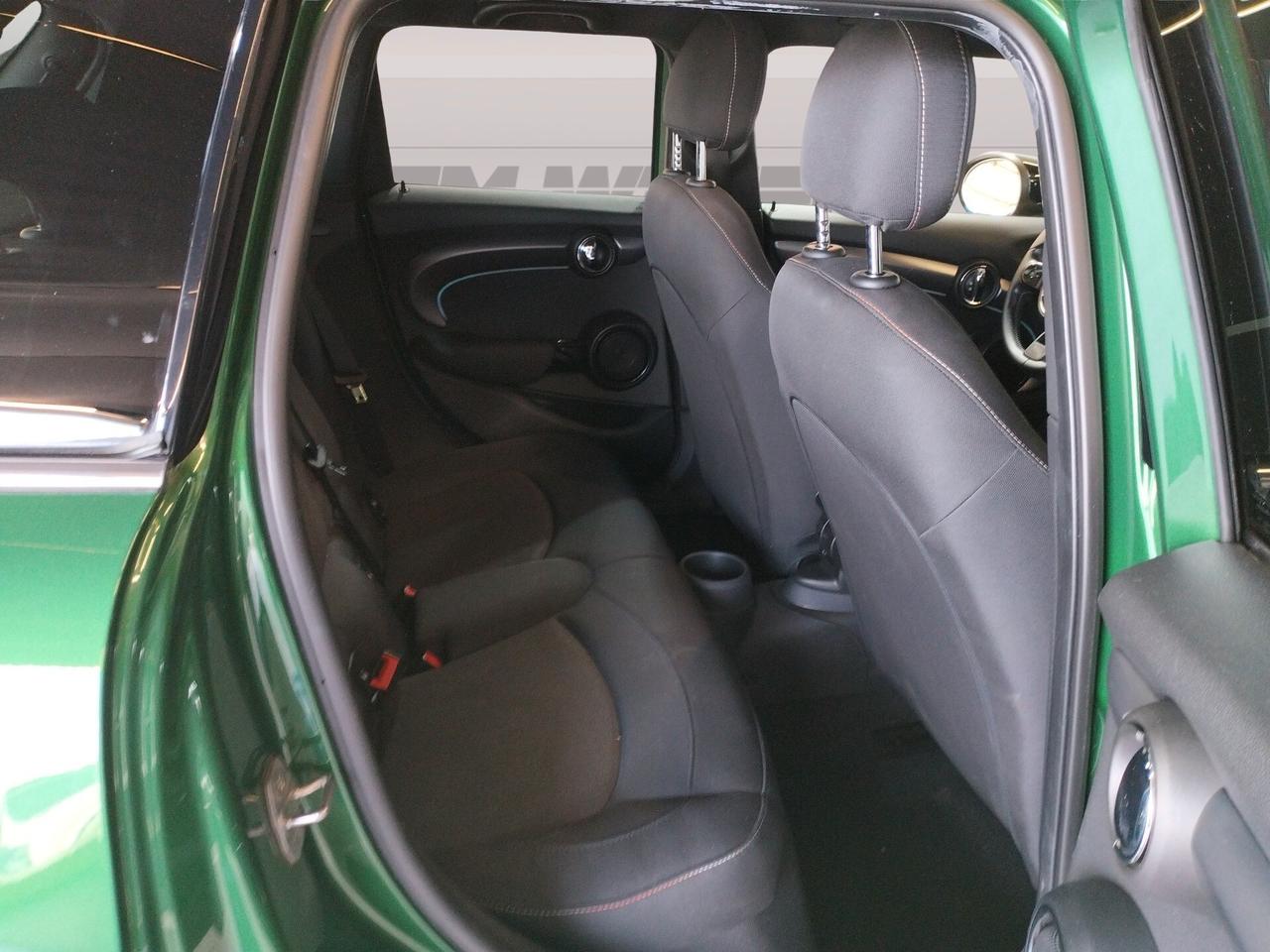 MINI Cooper 5p 1.5 Classic auto