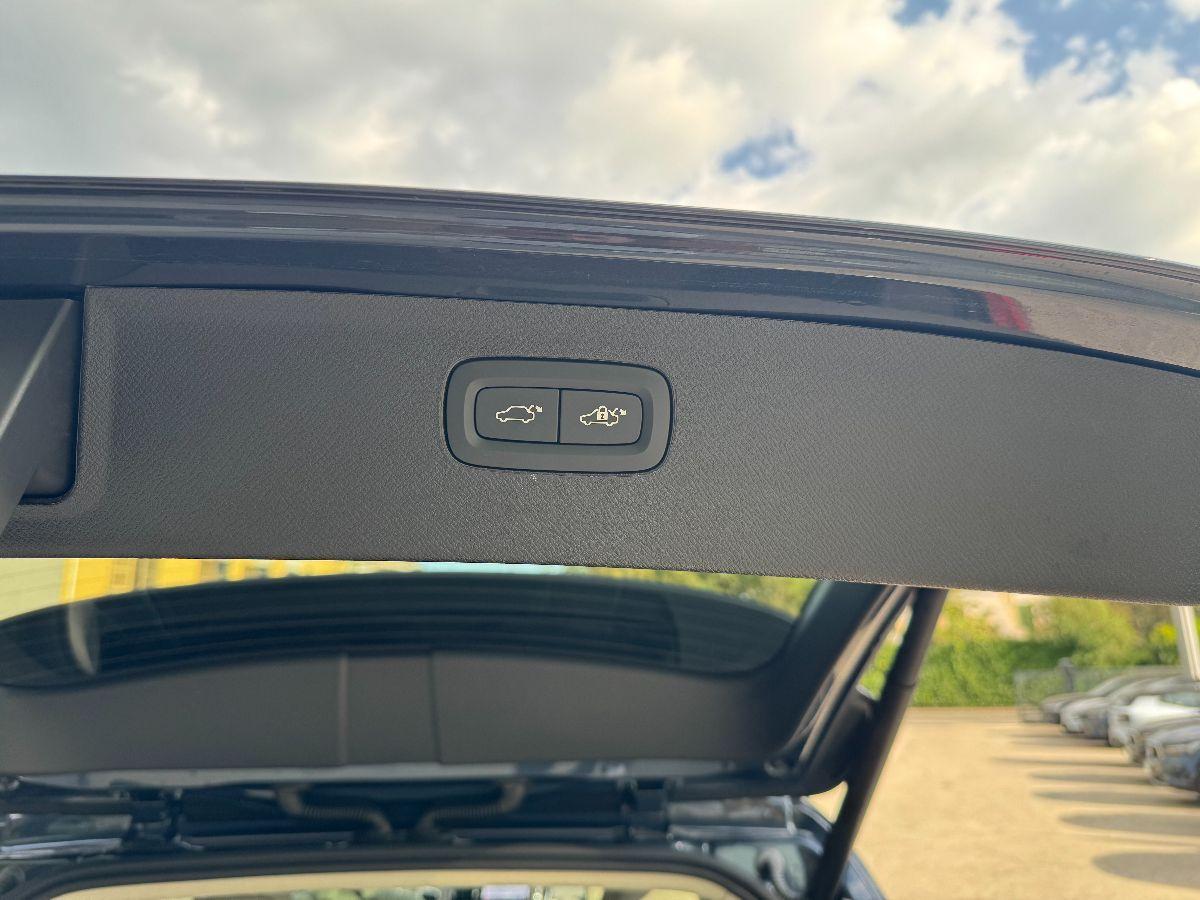 XC90 II 2.0 t8 phev Ultra Bright awd 7p.