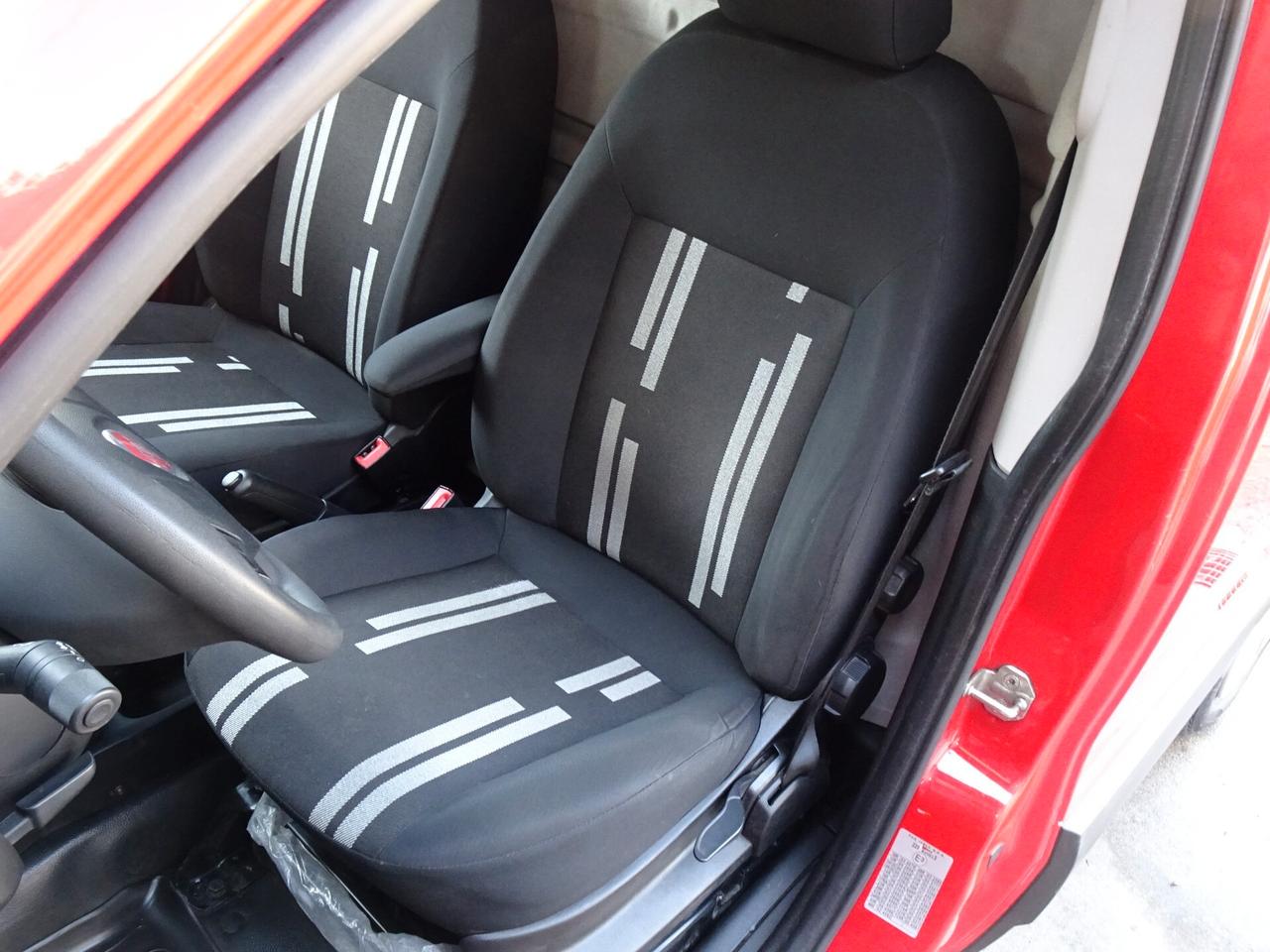 Fiat Fiorino 1.3 MJT 95CV Cargo Adventure