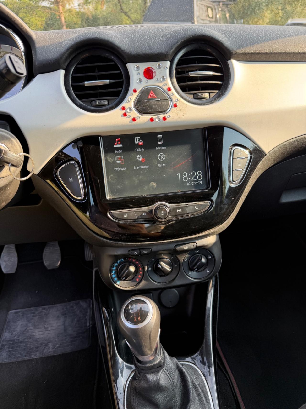 Opel Adam 1.4 87 CV GPL Tech Jam