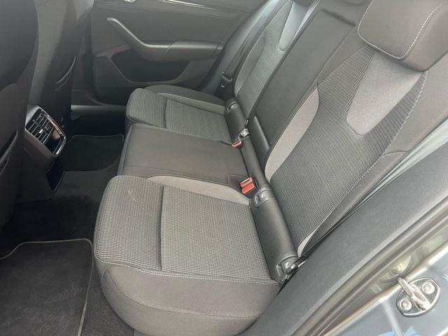 SKODA Octavia 2.0 TDI EVO SCR Executive - BERLINA -