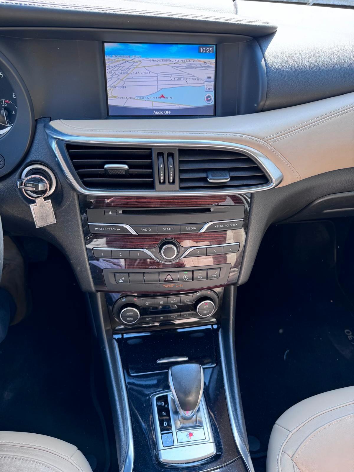 Infiniti Q30 2.2 diesel DCT AWD Luxe Tech