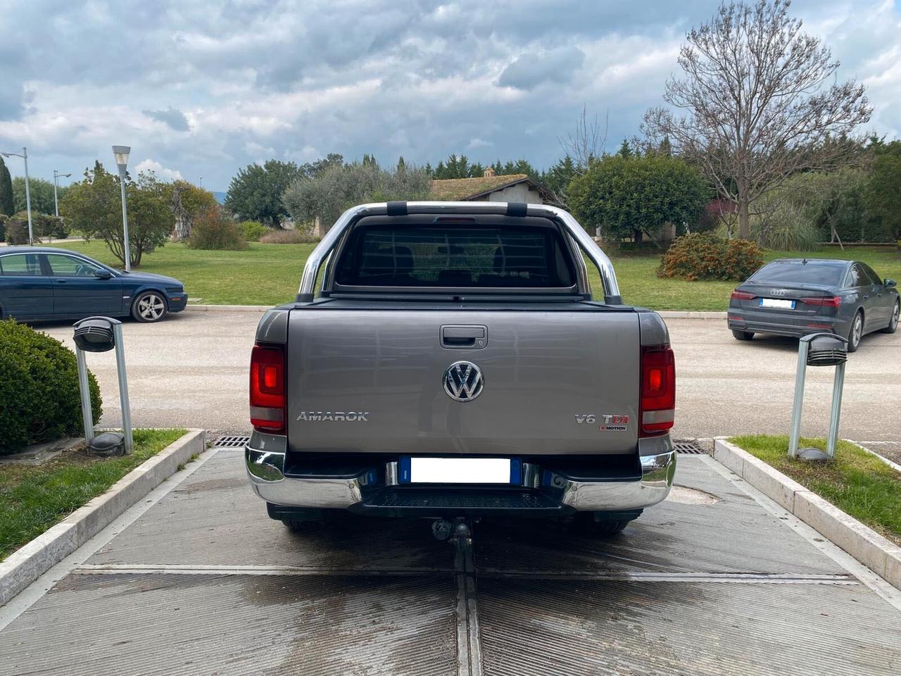 Volkswagen Amarok 3.0 V6 TDI 224 CV 4MOT.BMT permanente aut.DC Highline