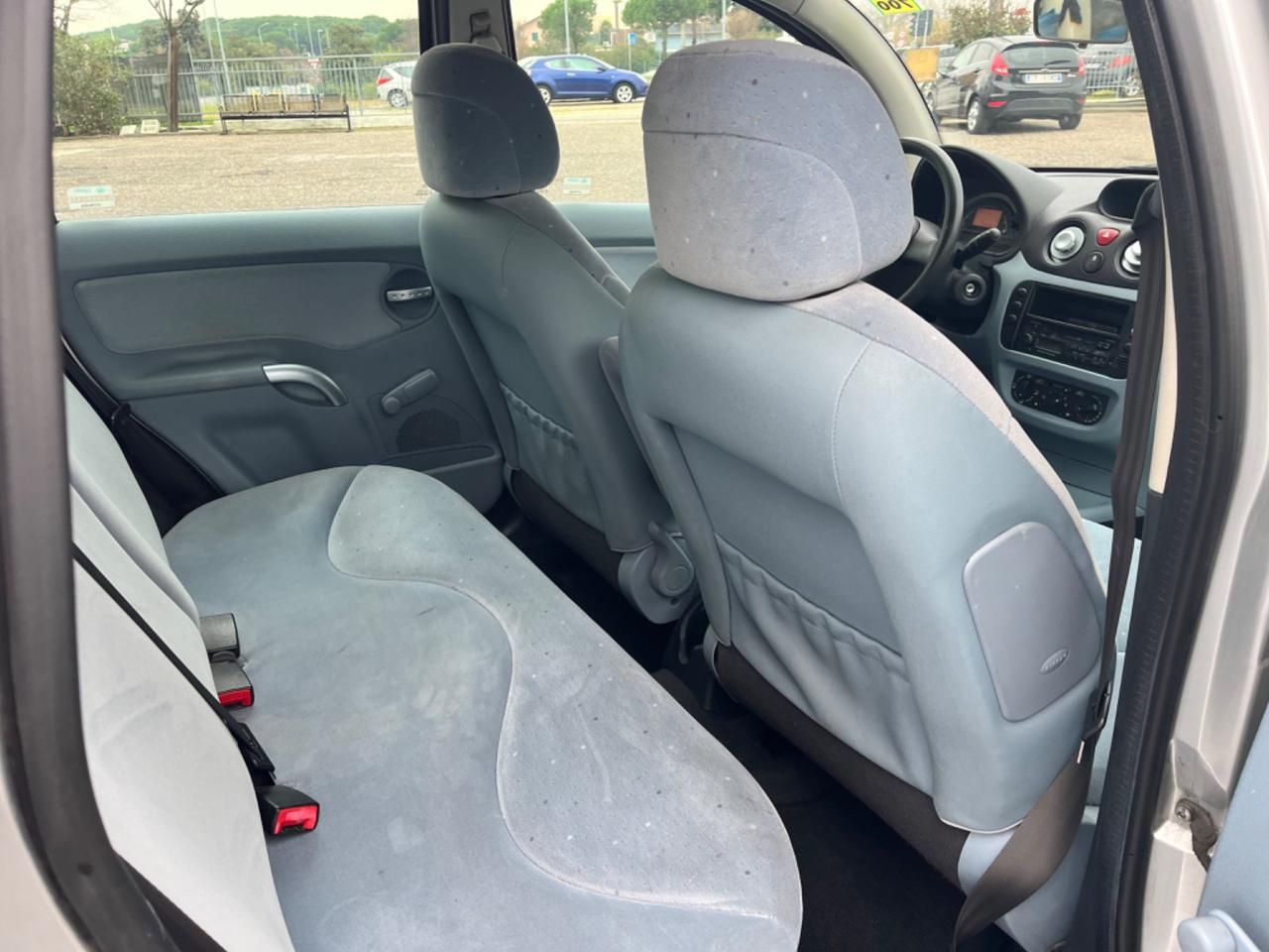 Citroen C3 1.1 Classique ok neopatentati km 100.000