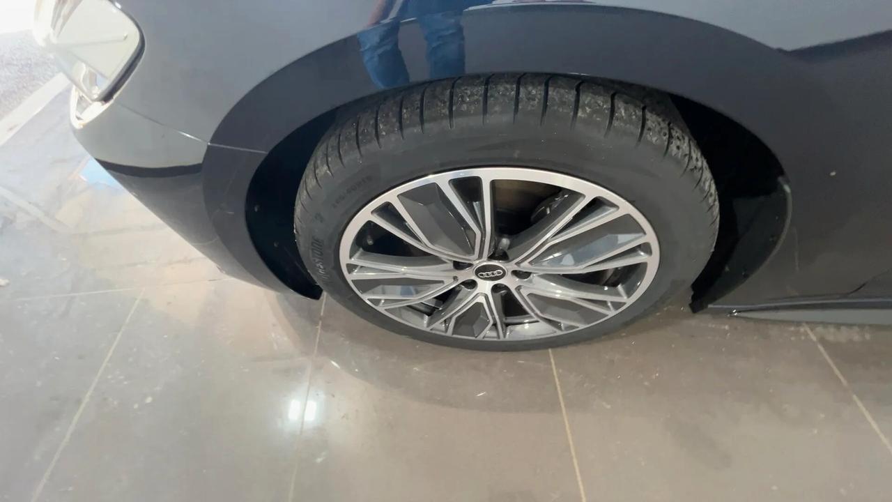 Audi A5 Avant TDI 150 kW mHEV+ S tronic Line edition