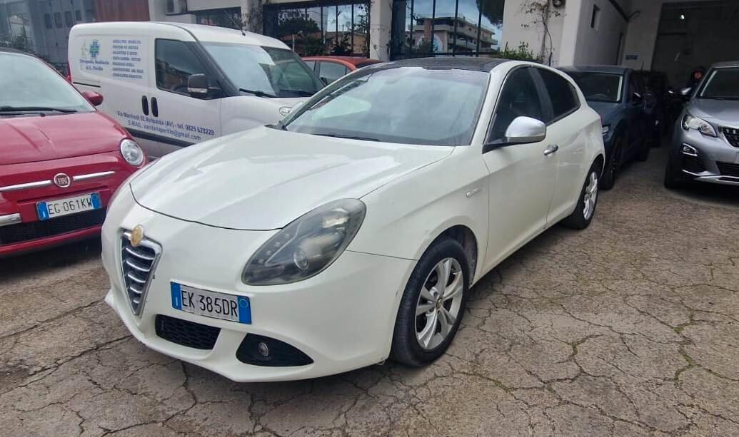 Alfa Romeo Giulietta 1.6 JTDm-2 105 CV Distinctive