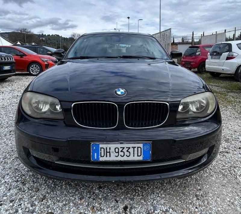 BMW Serie 1 118 2.0 BENZ 143CV