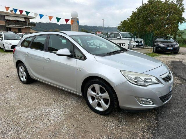 OPEL Astra 1.4 Turbo 140CV Sports Tourer GPL Tech Cosmo