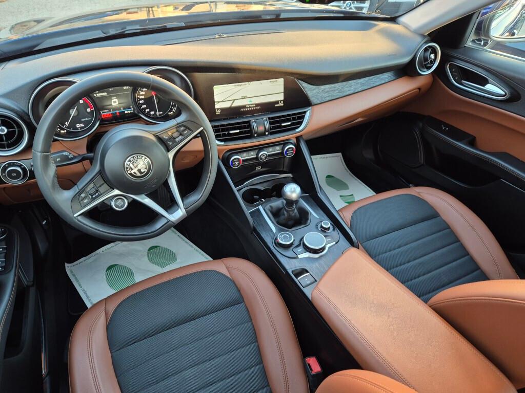 Alfa GIULIA 2.2D 180 CV MANUALE FULL OPT