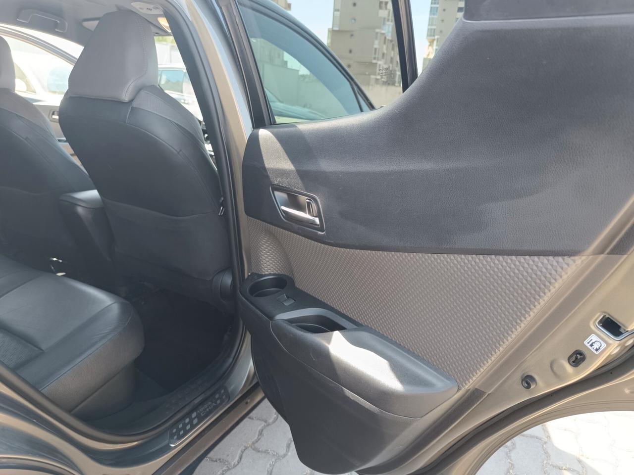 Toyota C-HR 2.0 Hybrid E-CVT Lounge
