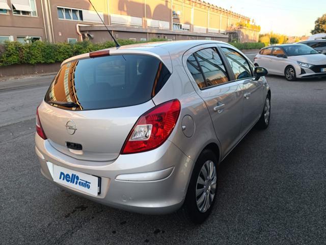 OPEL Corsa 1.2 5 porte Club