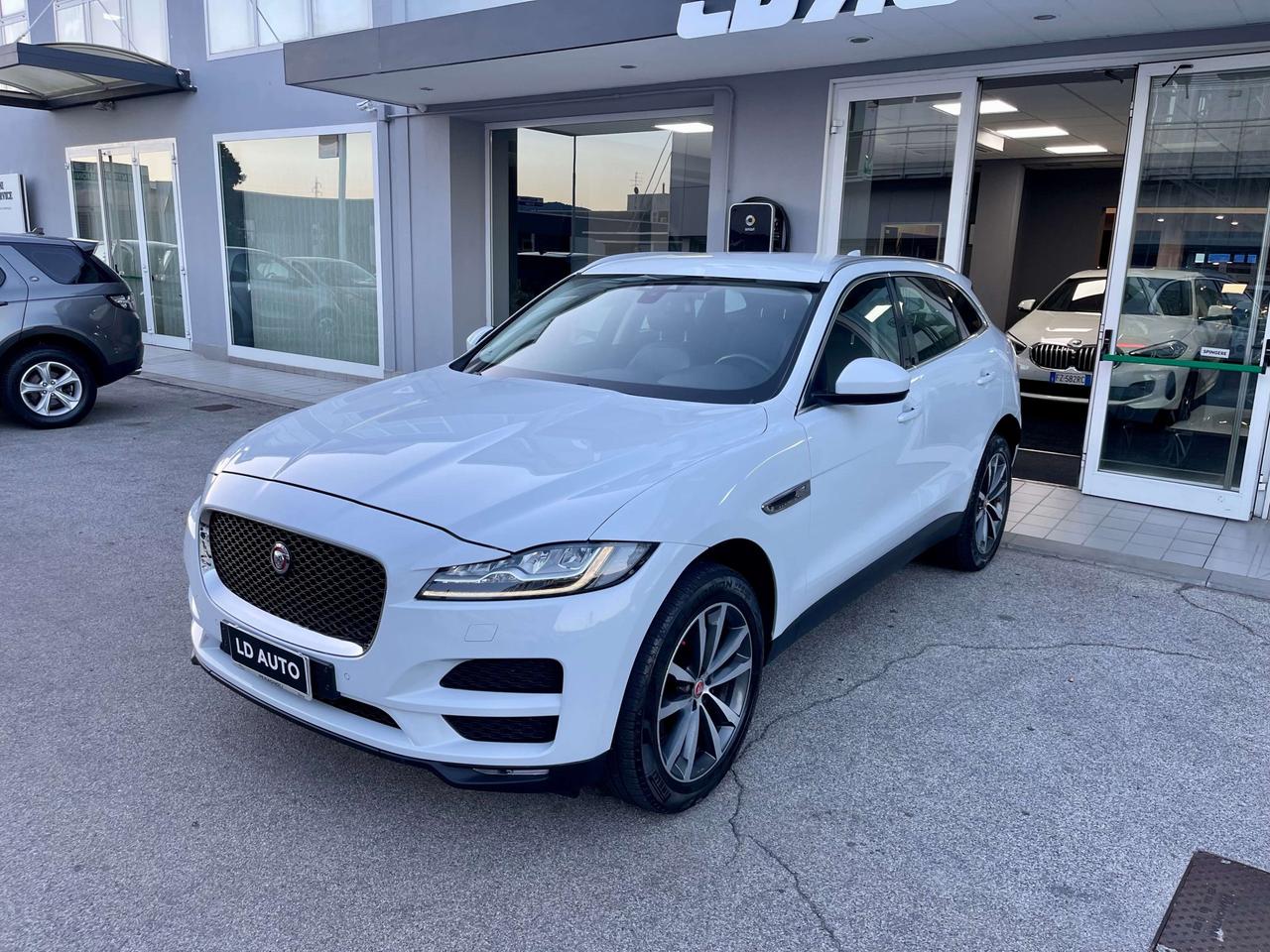 Jaguar F-Pace F-Pace 2.0d Portfolio awd 180cv auto CATENA NUOVA