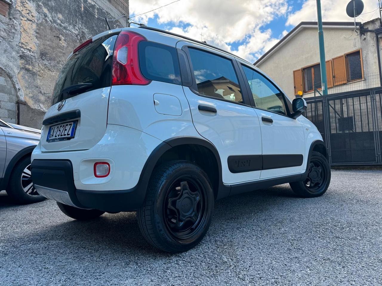 Fiat Panda Twin air GPL 4x4 Wild
