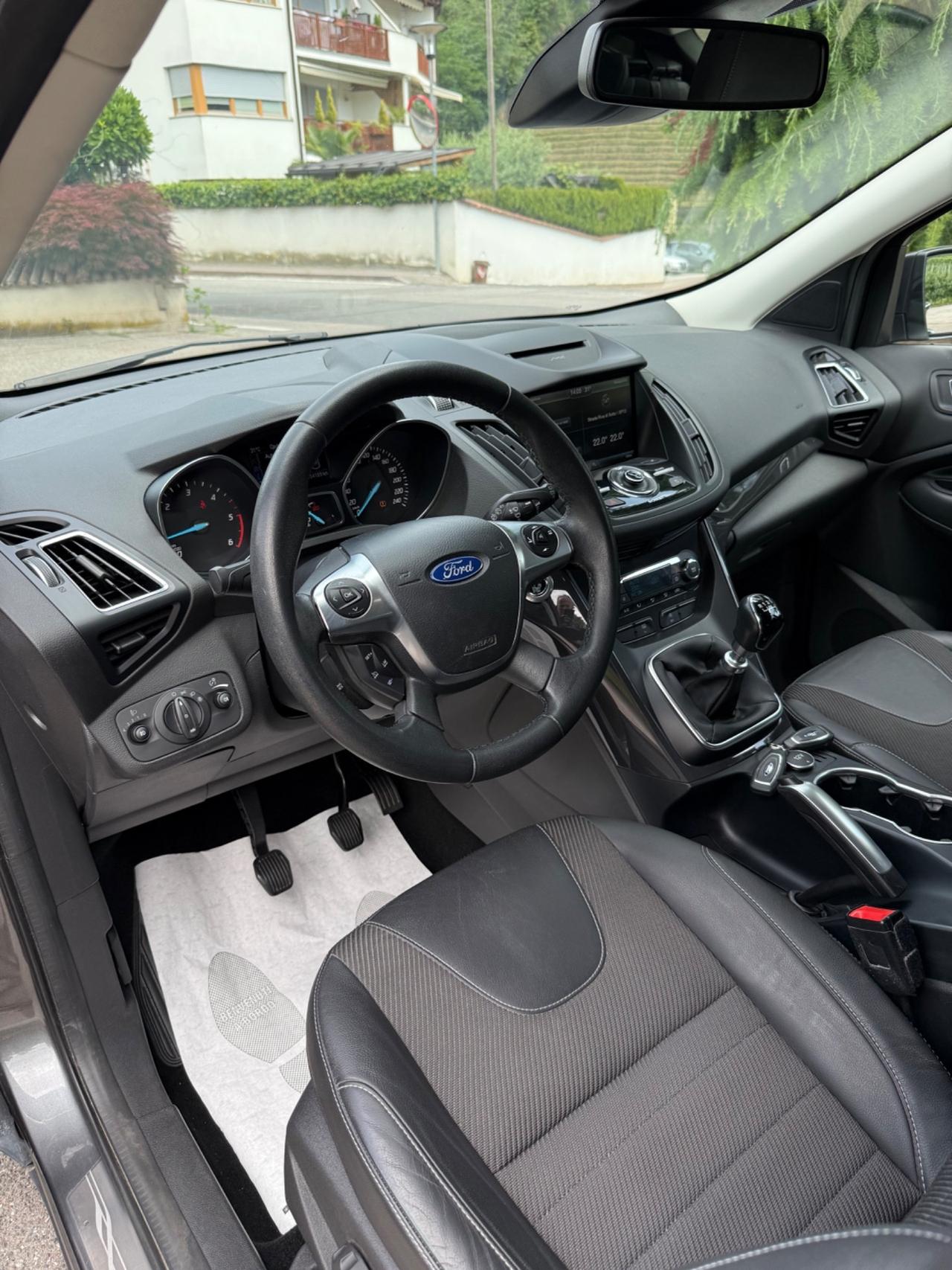 Ford Kuga 2.0 TDCI 150 CV S&S 4WD Vignale
