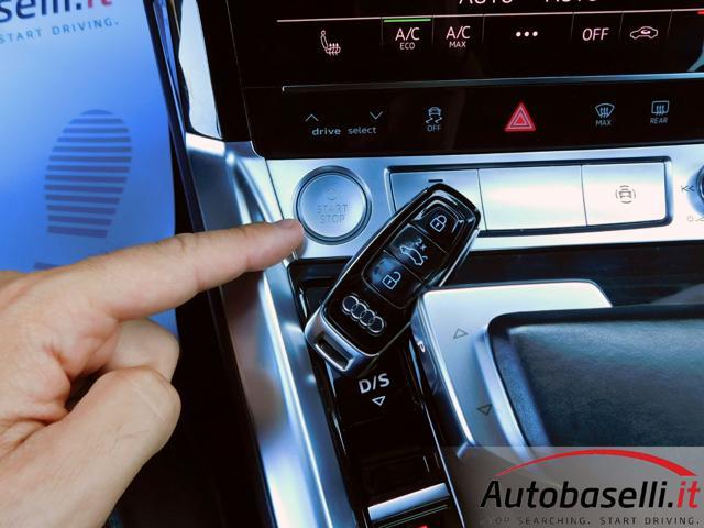 AUDI e-tron SPORTBACK 50 QUATTRO S LINE EDITION