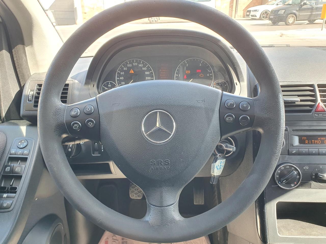 Mercedes Classe A 160 2.0 CDI 82cv BlueEFFICIENCY Executive 2011