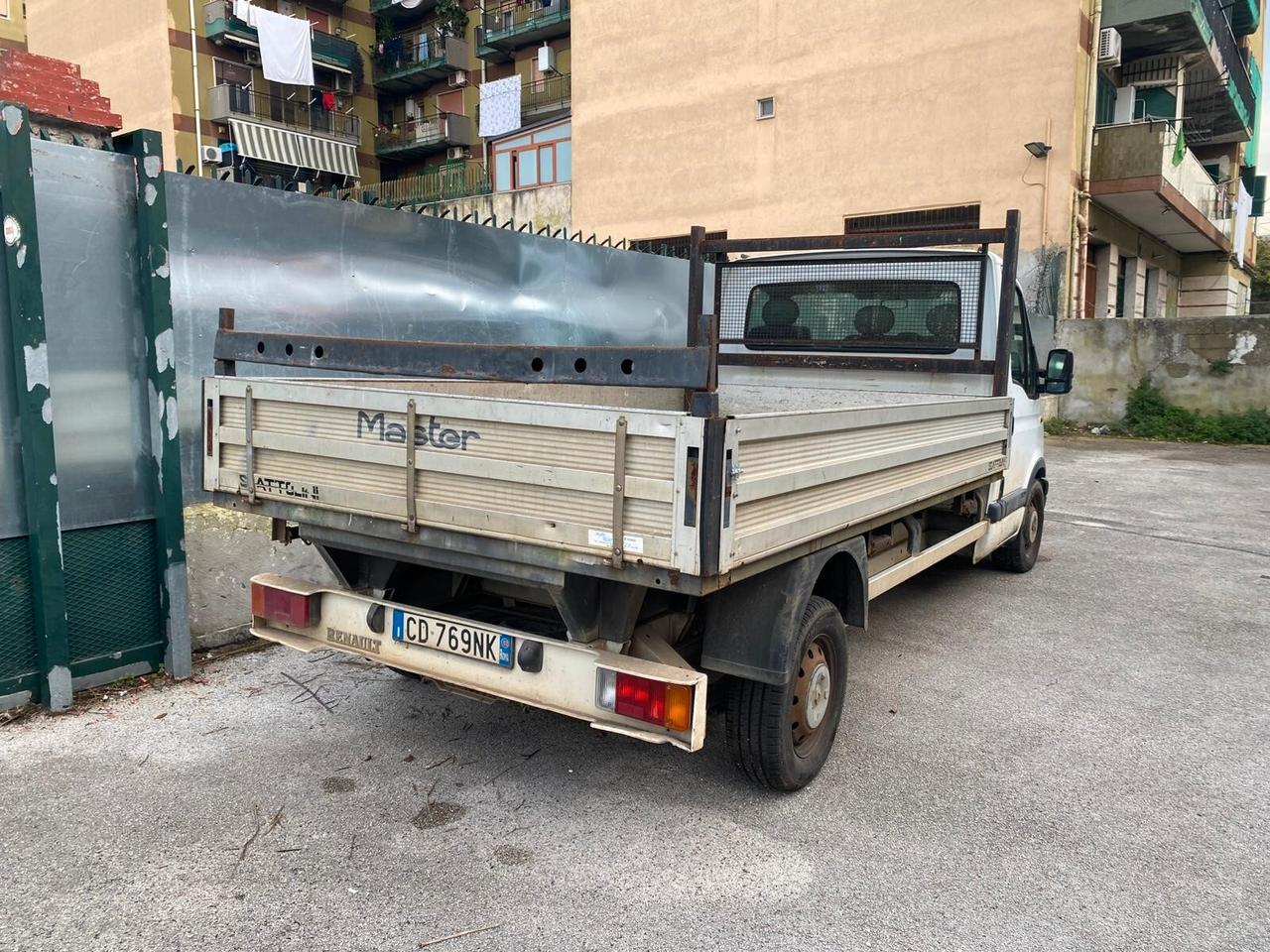 Renault Master 2.2 diesel 90 cv cassonato 2002