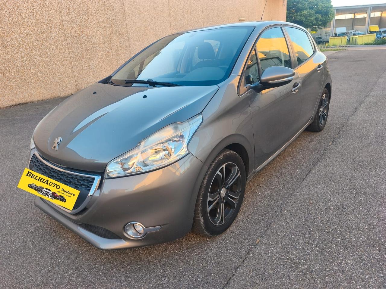 Peugeot 208 2014---1.4 Diesel Neopatentati