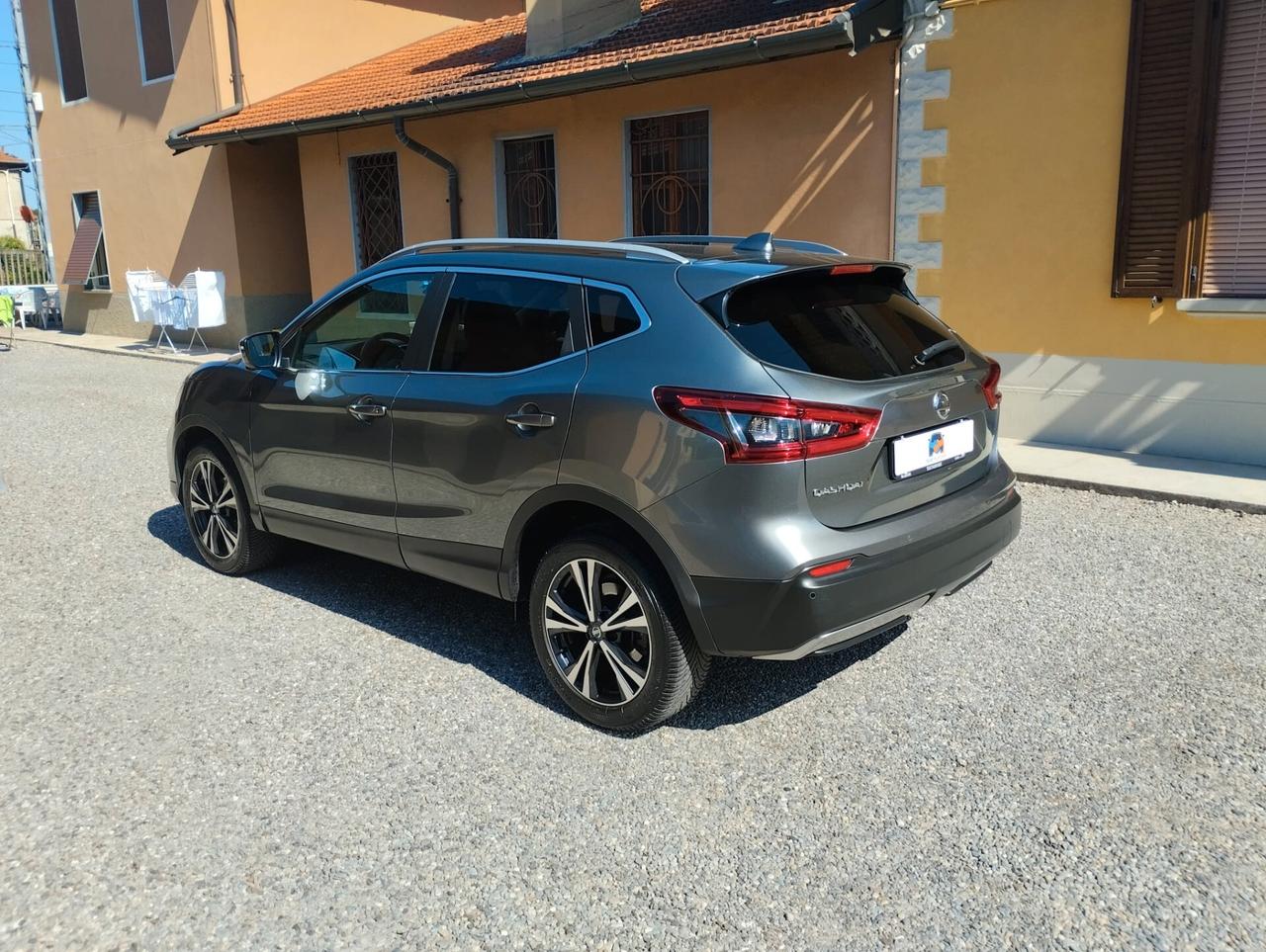 Nissan Qashqai 1.2 DIG-T N-Connecta