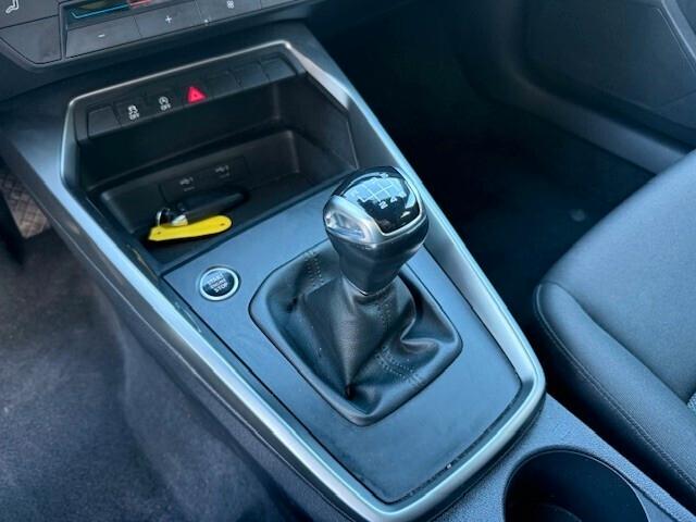 Audi A3 SPB 30 TFSI Business 2021